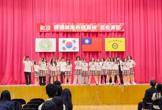 무대2(모자이크).jpg